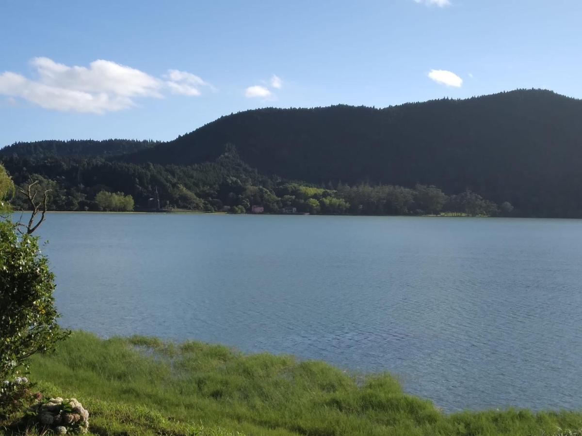 A Vista Dos Verdes Furnas  Rum bild